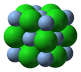 Bạc Clorua (AgCl) là gì? Tính chất vật lí, tính chất hóa học của Bạc Clorua